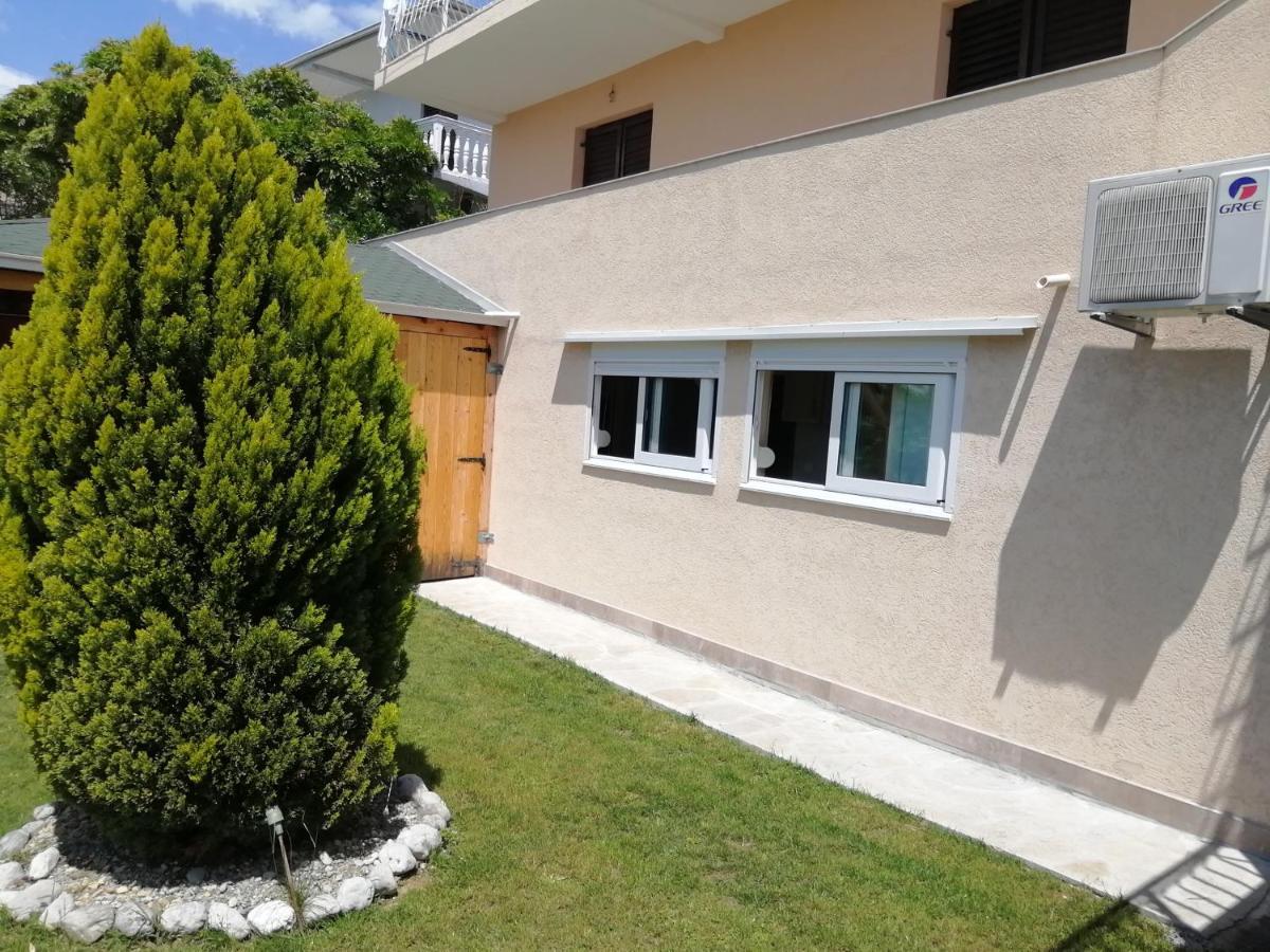 Ninic Family Apartments 티바트 외부 사진